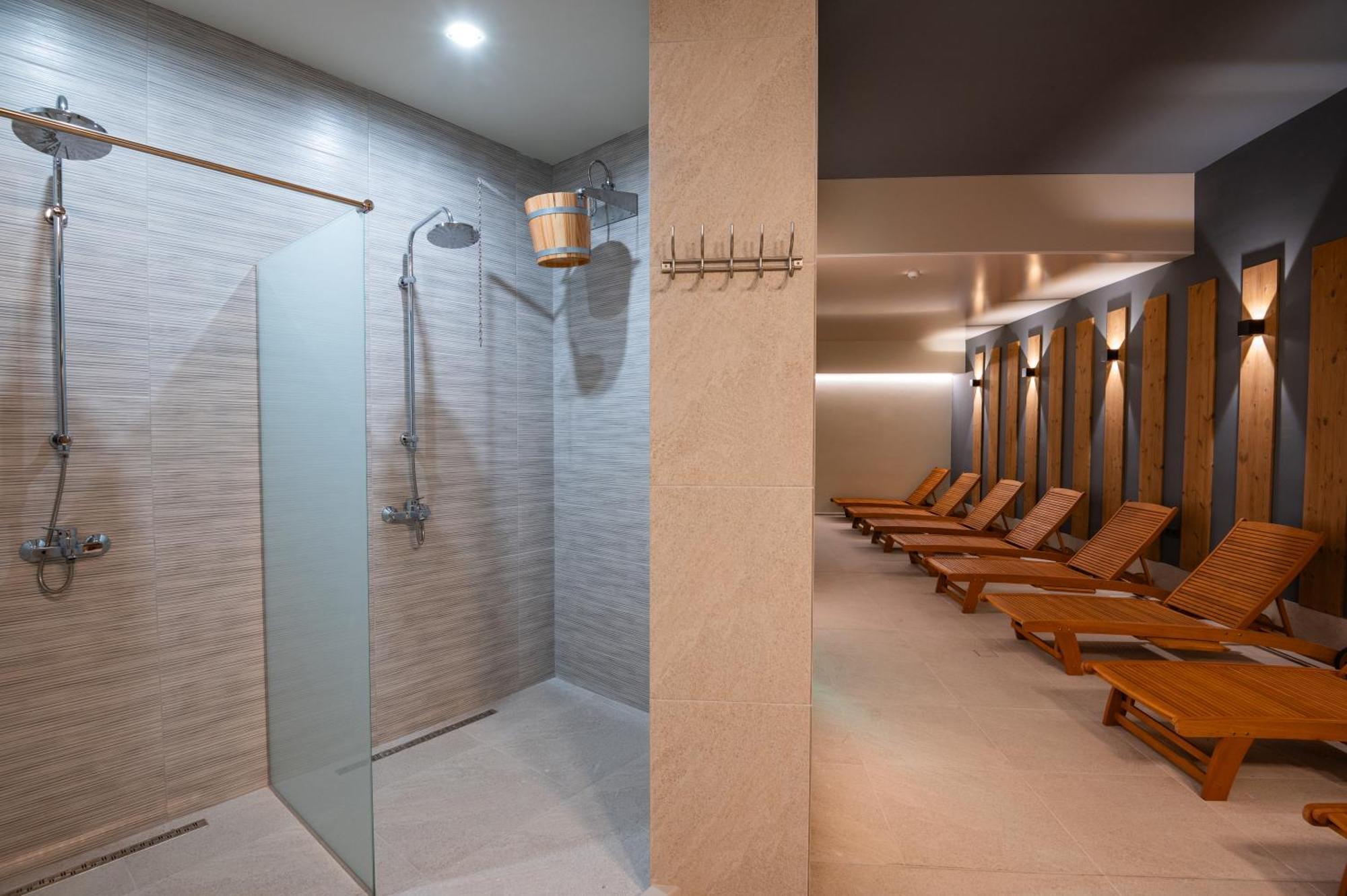 Hotel Samara With Relax Area Balchik Eksteriør billede